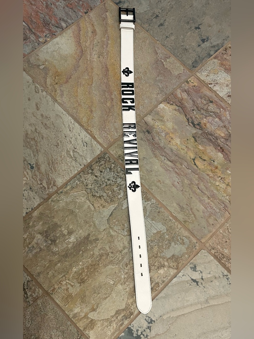 Rock Revival White Leather Belt — Fleur de Lis